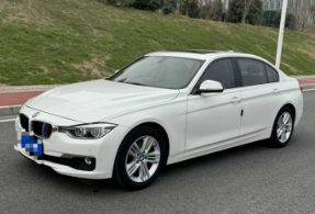 2016年宝马320Li